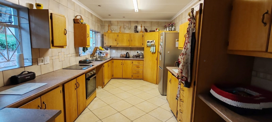 4 Bedroom Property for Sale in Protea Park North West